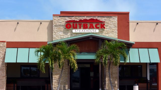 Is Outback Steakhouse Open On Christmas Day 2022 7 Secrets Outback Steakhouse Doesn't Want You To Know — Eat This Not That