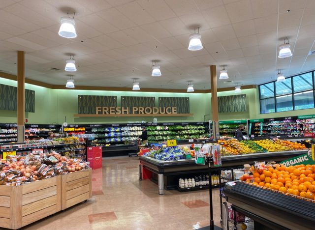 schnucks grocery store produce section