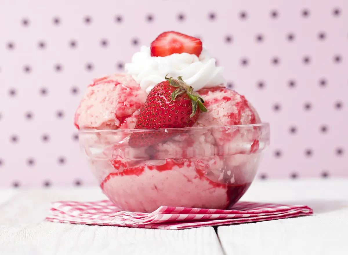 An Extra Large Ice Cream Cone Stock Photo - Image of strawberry