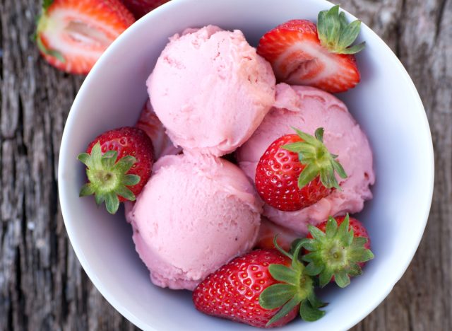 strawberry ice cream