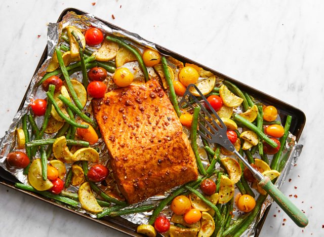 sweet and spicy glazed salmon with vegetables