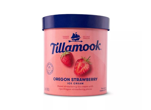 tillamook oregon strawberry ice cream