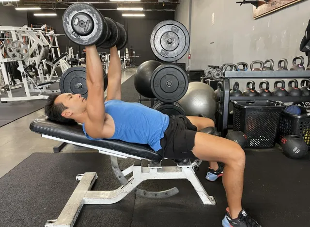 incline dumbbell bench press