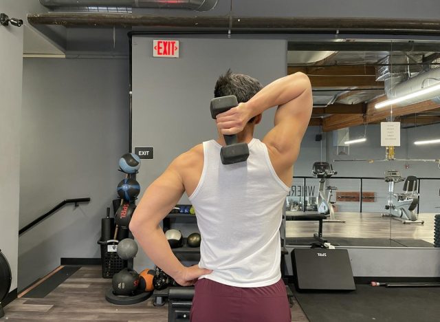 single arm overhead tricep extension