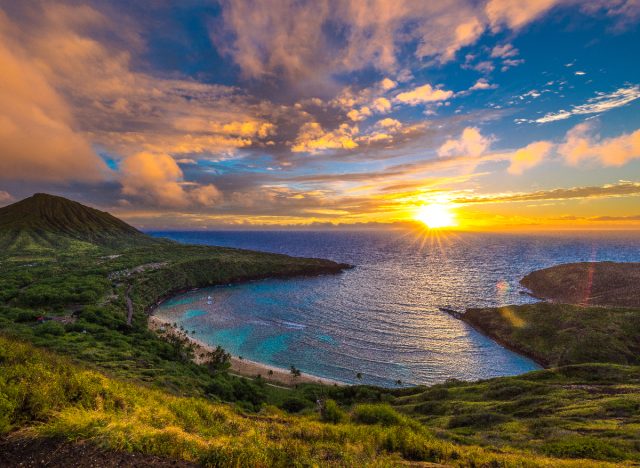 matahari terbenam hawaii