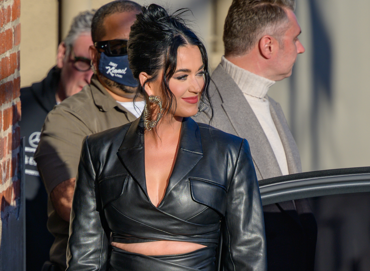 katy perry wears black leather outfit when getting out of car