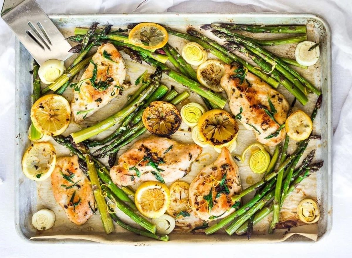 Tarragon Chicken with Asparagus