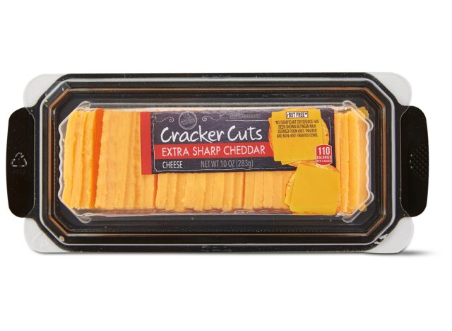 emporium selection cracker cuts extra sharp cheddar cheese