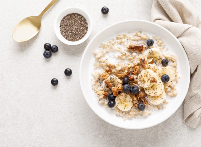 oatmeal chia seeds walnuts blueberries