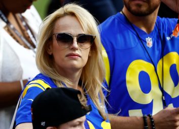 Rebel Wilson at super bowl