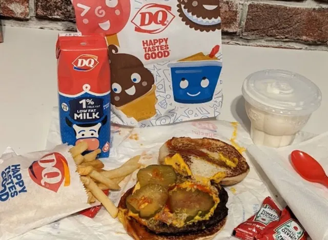 StarPals® Kids Meals, Menu