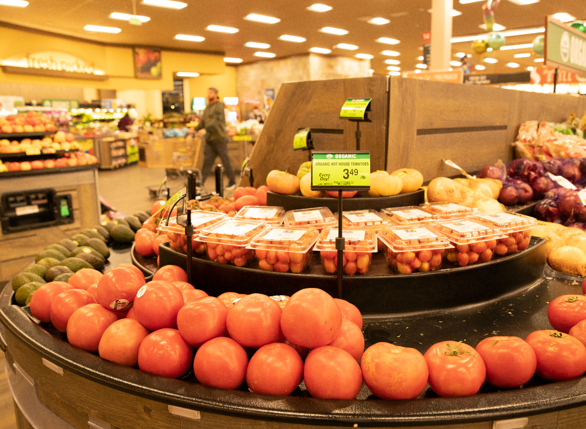 The 20 Cheapest Grocery Stores in the U.S., According to Consumers