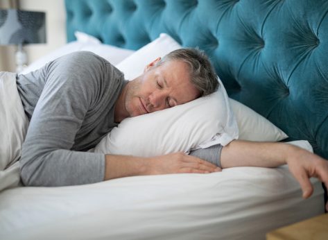 Can't Sleep? These Are The 3 Best Tips For A Better Night's Rest
