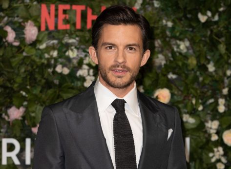 How 'Bridgerton's Jonathan Bailey And His Abs Stay So Fit