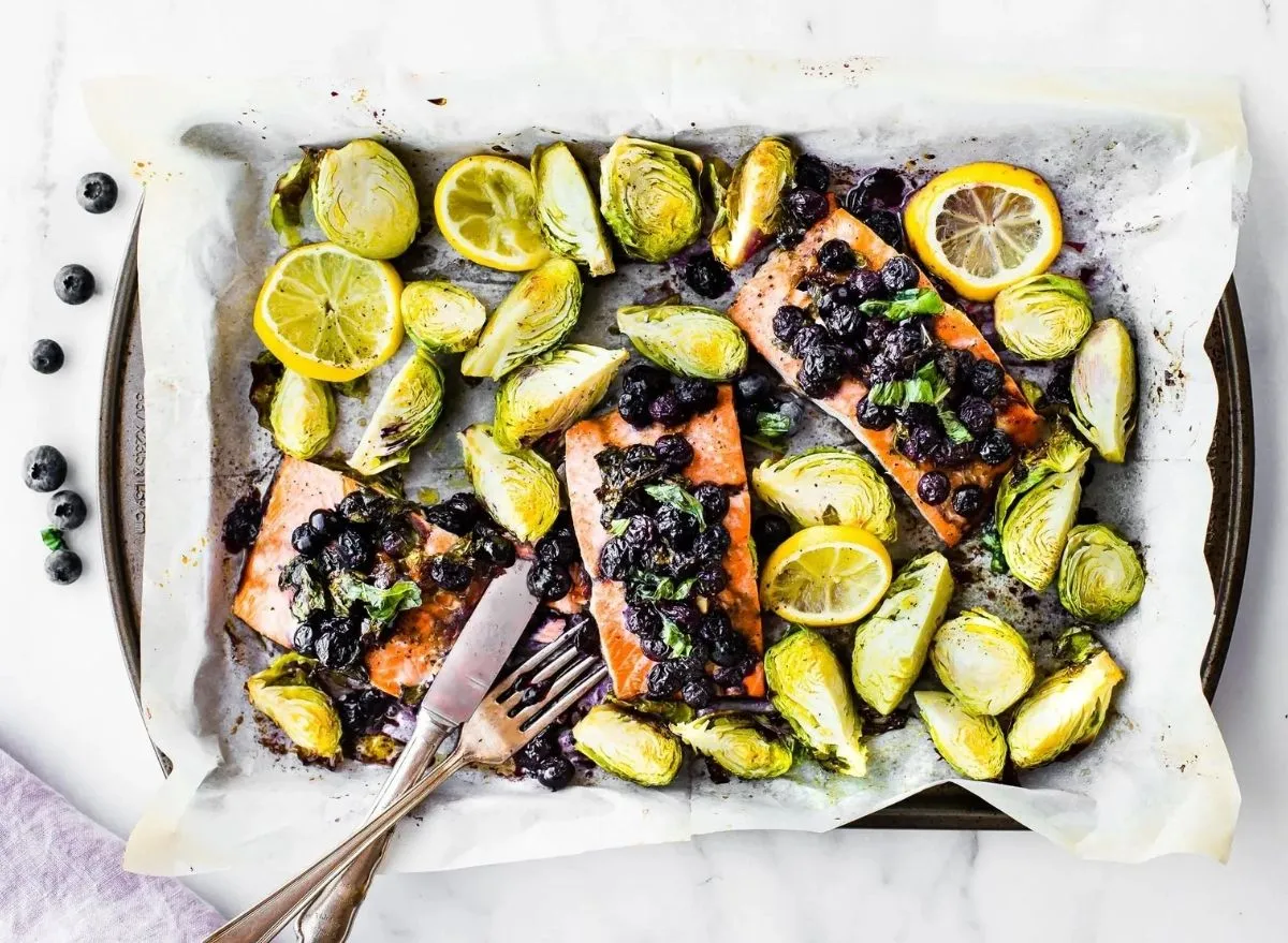 Paleo Superfood Baked Salmon