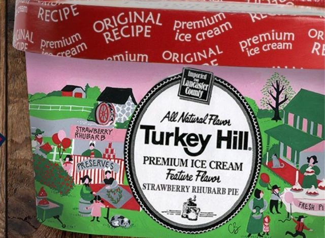 Turkey Hill Strawberry Rhubarb Pie