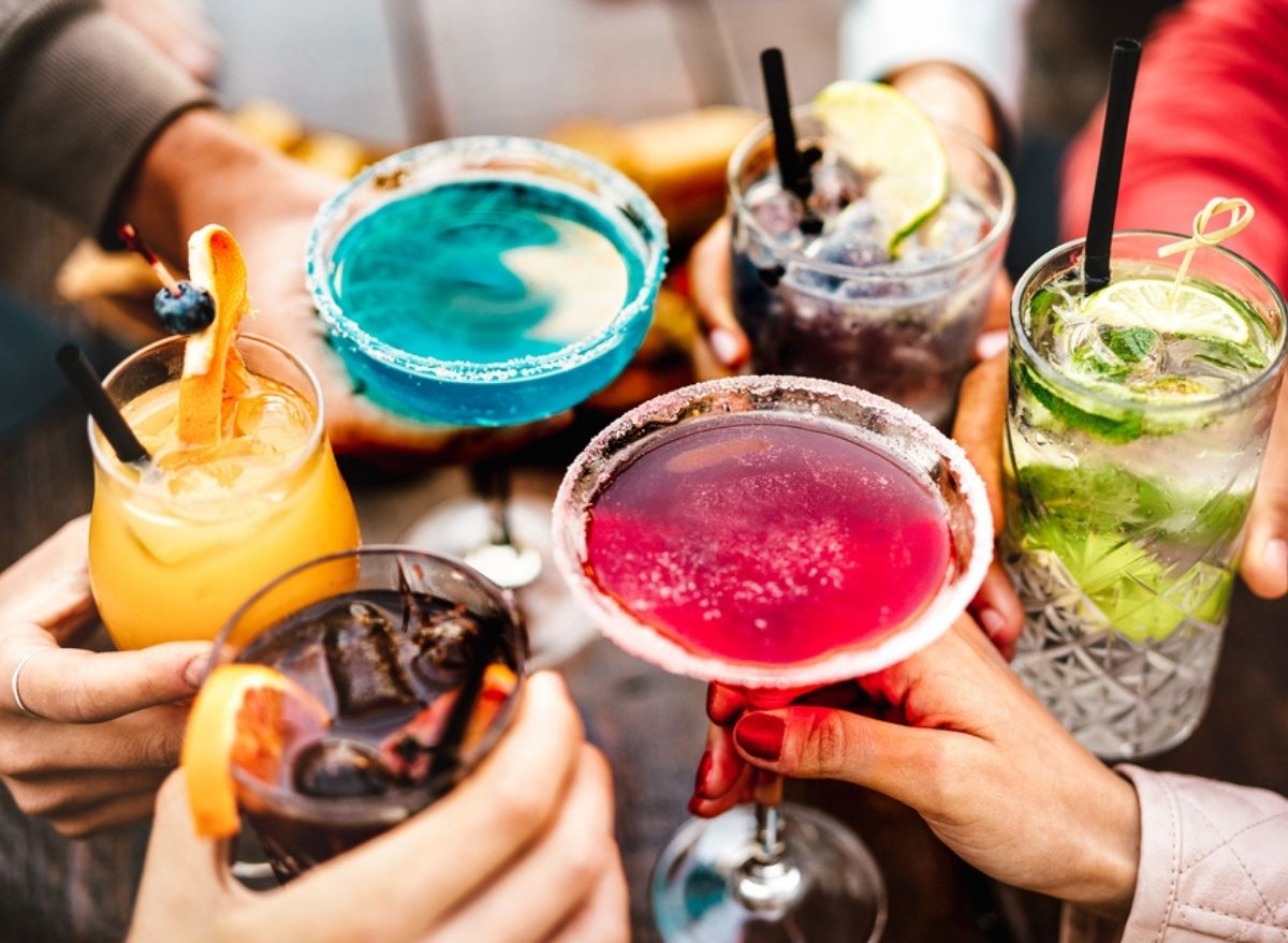 6 Worst Drinks That Make You Dehydrated Say Dietitians Eat This Not That