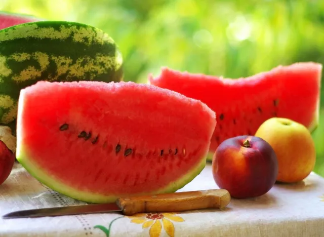 apples and watermelon