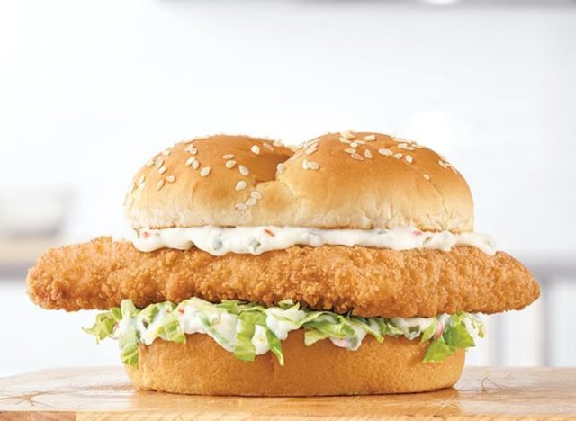 arby's crispy fish sandwich