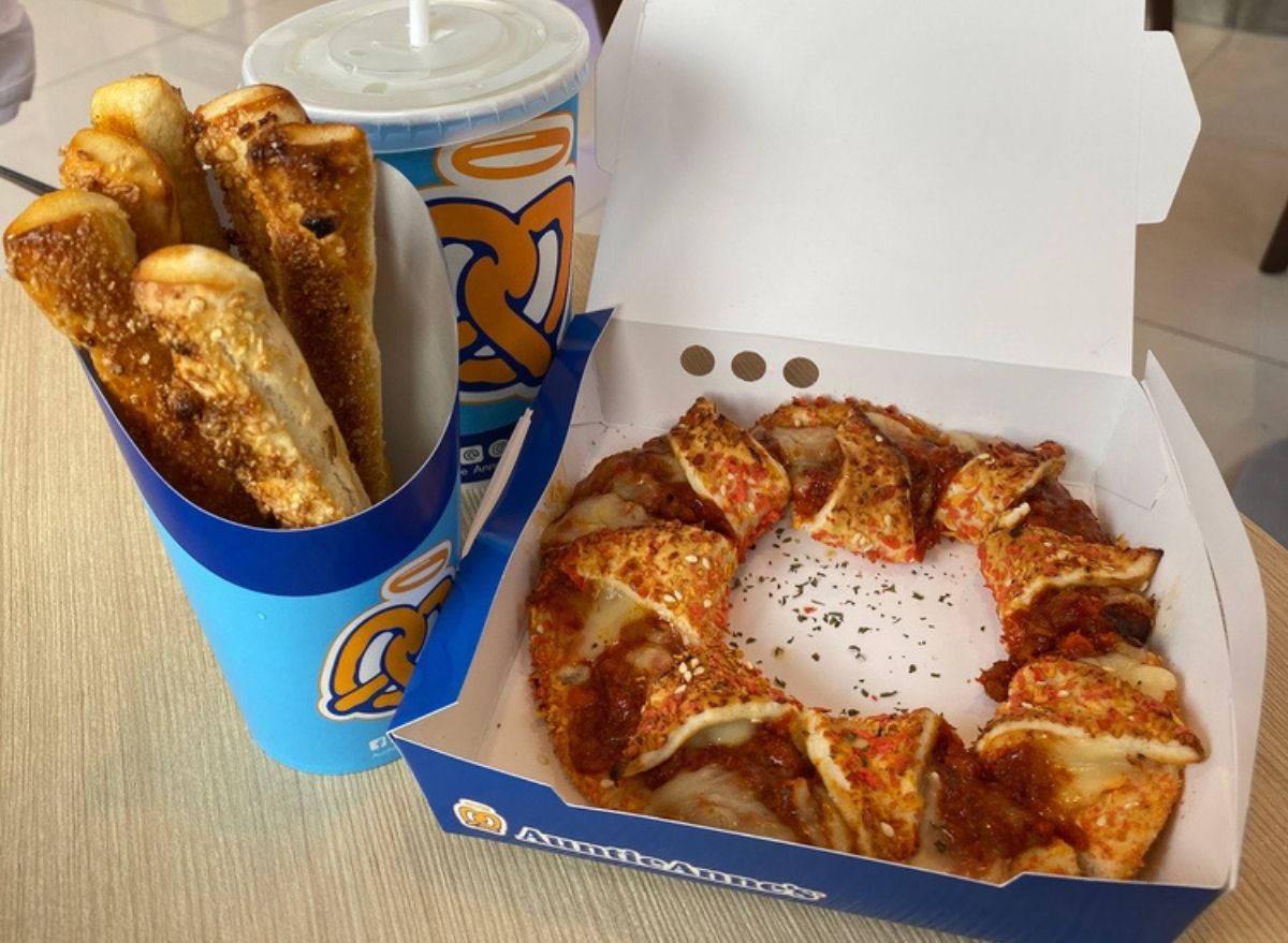 auntie anne's preztel products