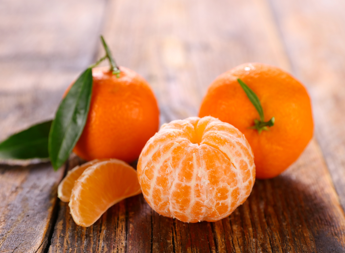 One Major Effect Of Eating Clementines, Says Dietitian — Eat This Not That