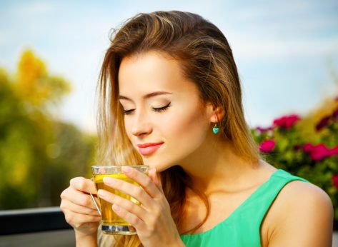 Drinks To Speed Up Belly Fat Loss as You Age