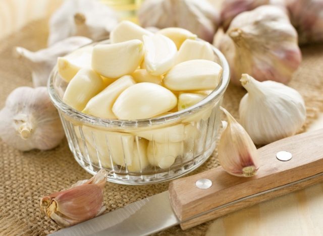 garlic cloves