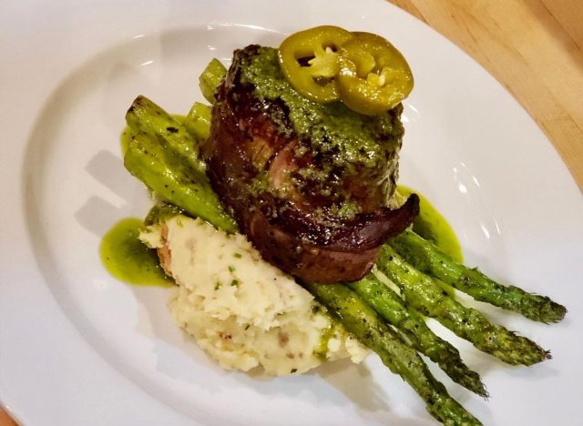 grill room and bar steak