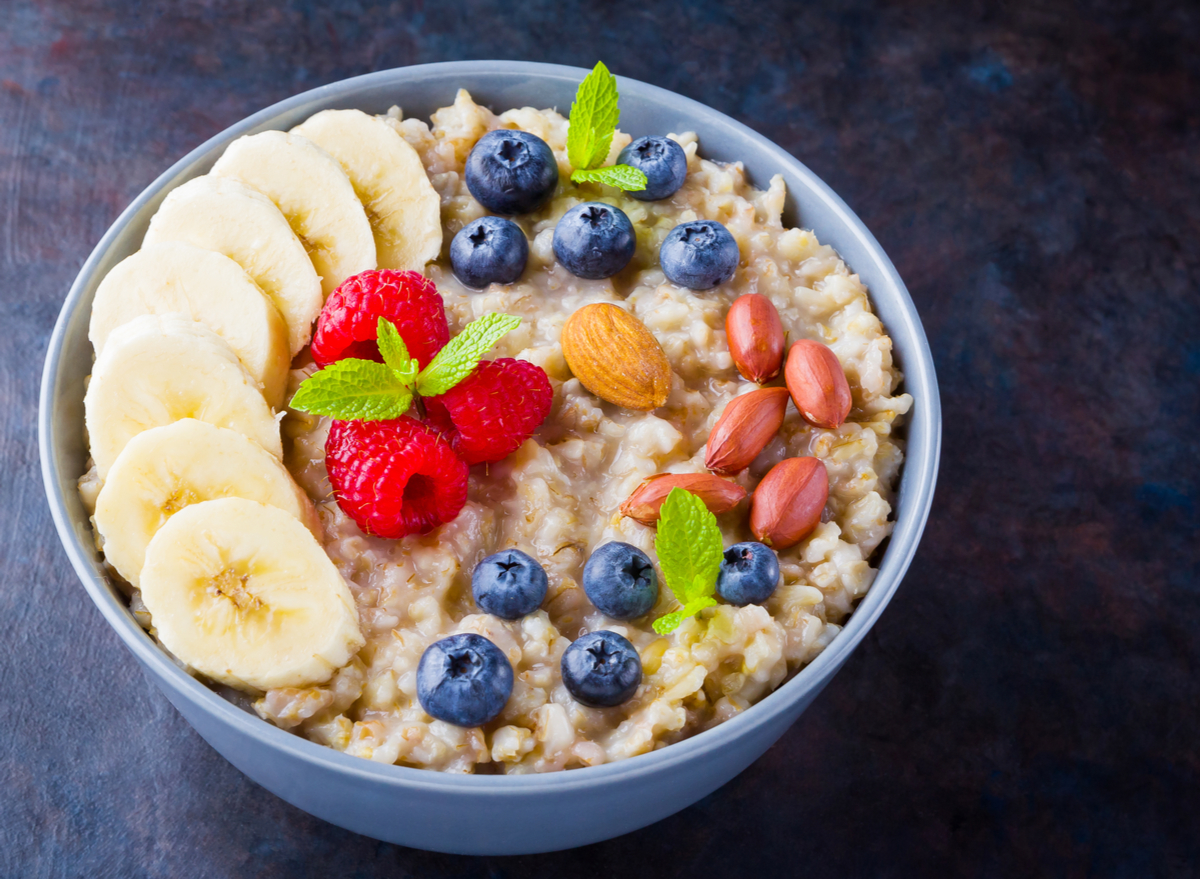 The 1 Best Oatmeal to Manage Blood Sugar, Says Dietitian — Eat This