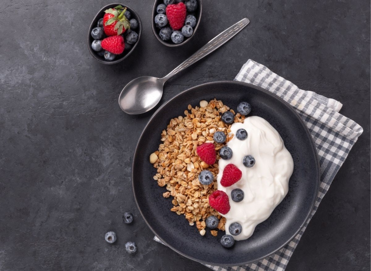 7 Best Breakfast Foods to Jumpstart Weight Loss, Says Dietitian — Eat This Not That 15 oatmeal with yogurt