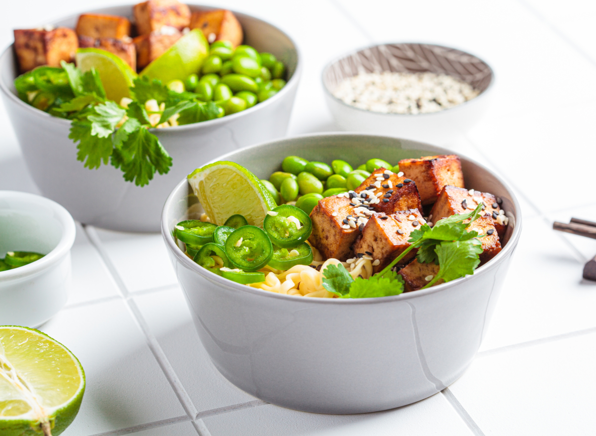 ramen noodle soup with tofu and edamame