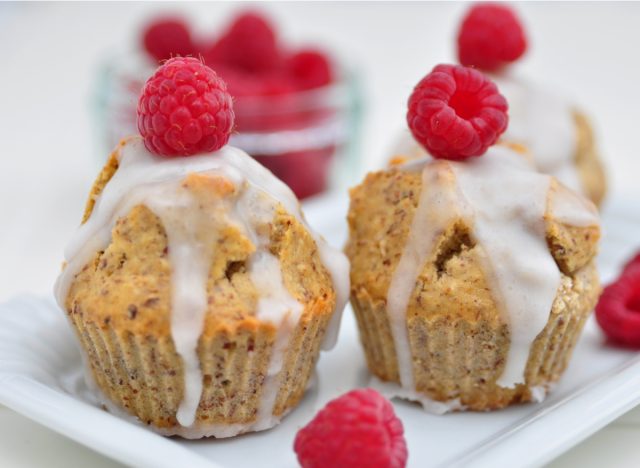 raspberry almond muffins