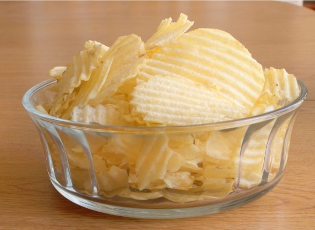 ruffled potato chips