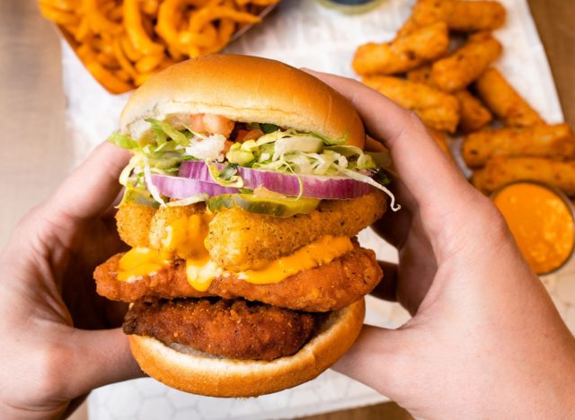 sheetz fried chicken sandwich