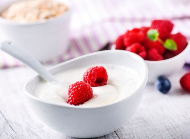 yogurt and raspberries