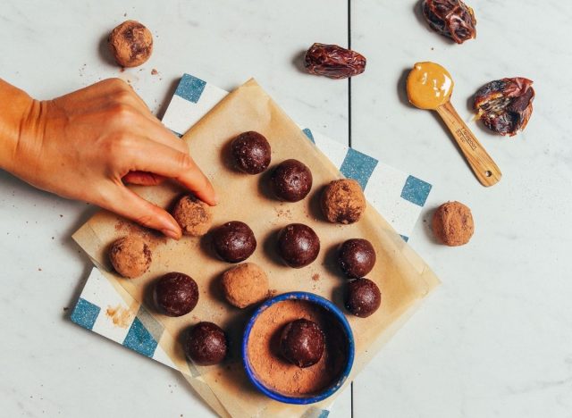 10-Minute Chocolate Truffles