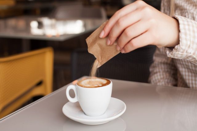Immagine principale di caffè e zucchero