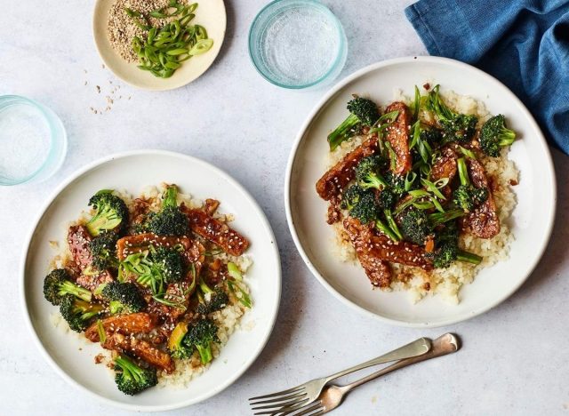 Garlic Teriyaki Tempeh and Broccoli