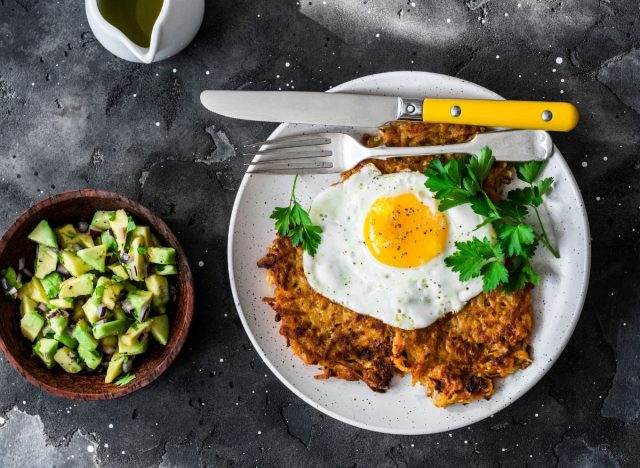 Hashbrown with avocado