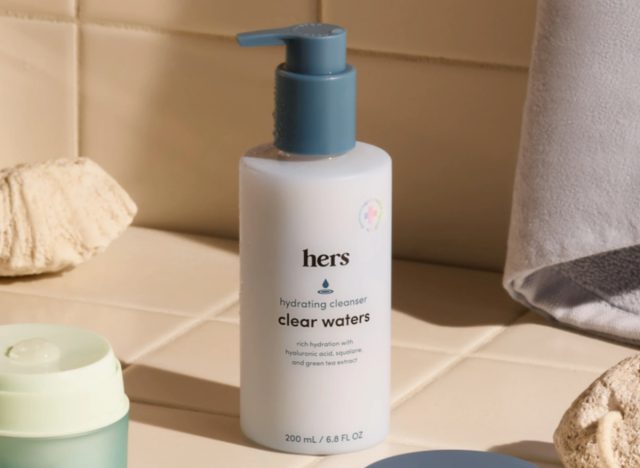 hers hydrating cleanser