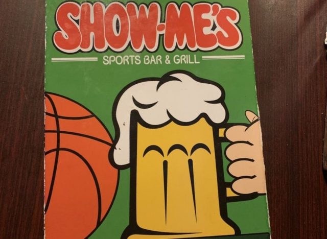 Show-Me's Sports Bar and Grill