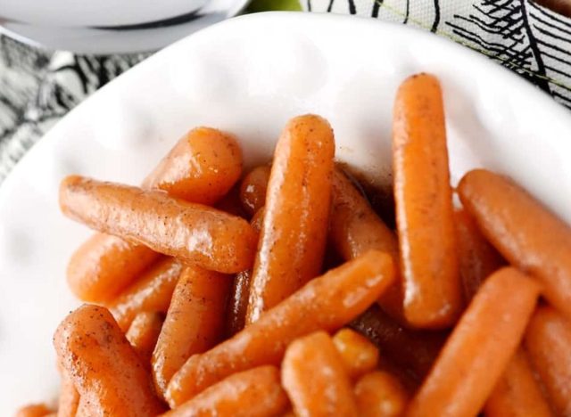 Slow Cooker Honey Cinnamon Carrots