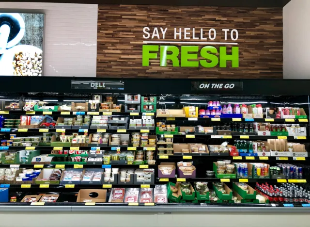 aldi grocery store interior