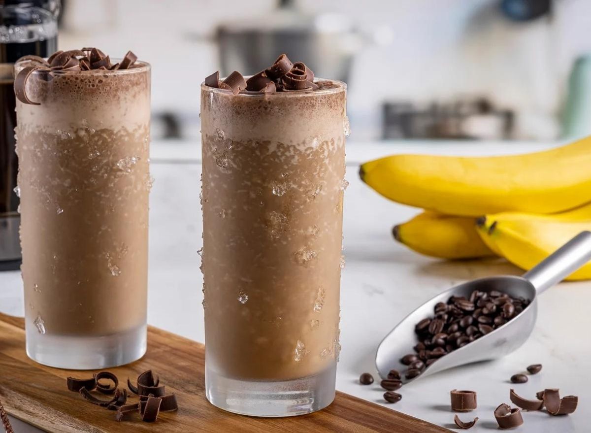 How To Make Frozen Coffee in a Blender