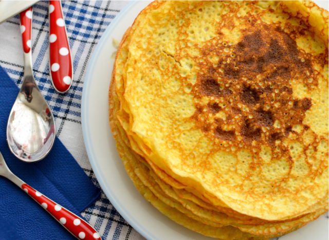 Low-carb, high-fat, and gluten-free pancakes