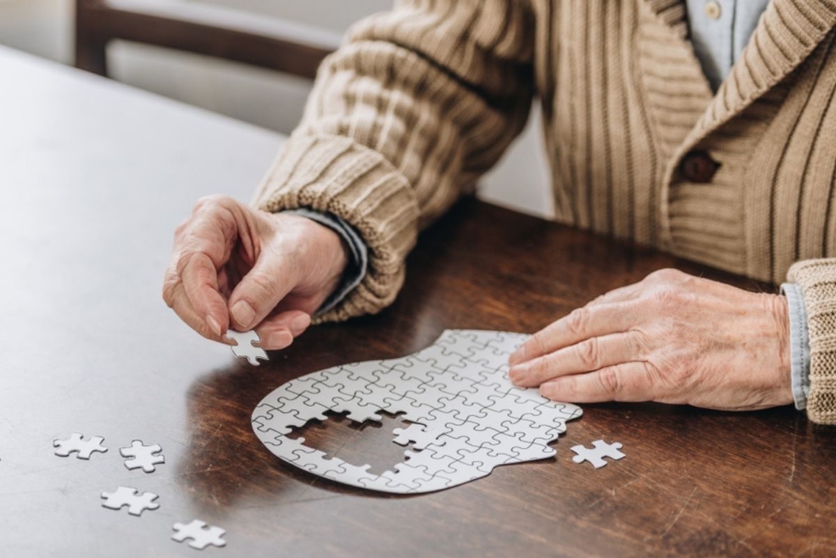 The 1 Best Drink to Reduce Alzheimer’s Risk, Says Dietitian — Eat This