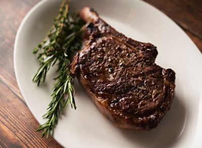8 Chef-Approved Tips For Ordering at a Steakhouse
