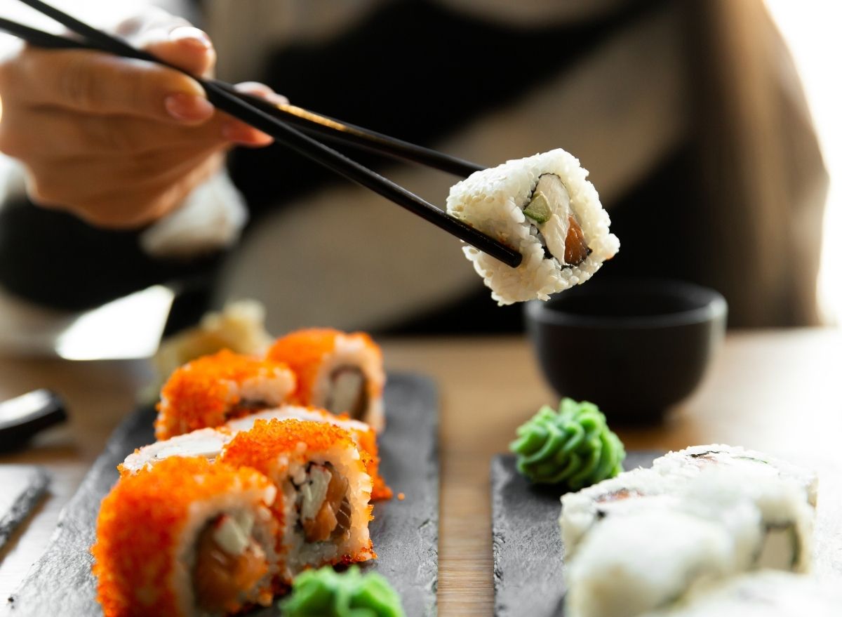 eetlust atleet Geplooid 9 Secrets Sushi Restaurants Don't Want You to Know — Eat This Not That