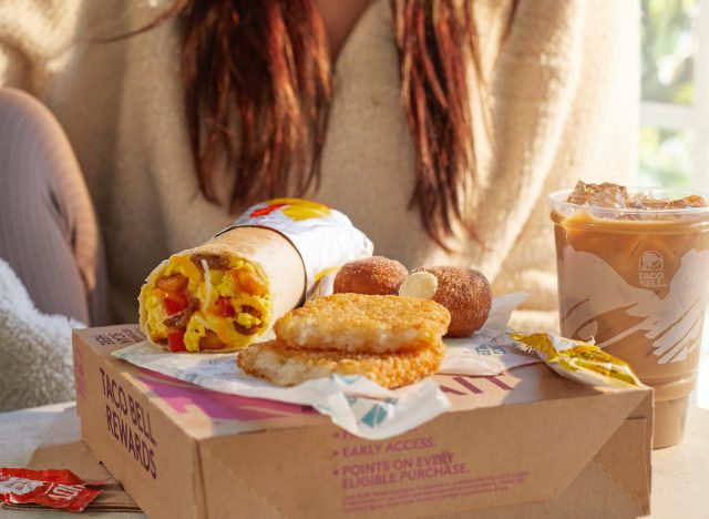 taco bell $5 breakfast box with sausage burrito