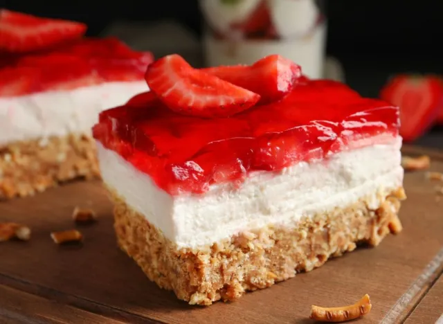 Strawberry Pretzel Salad